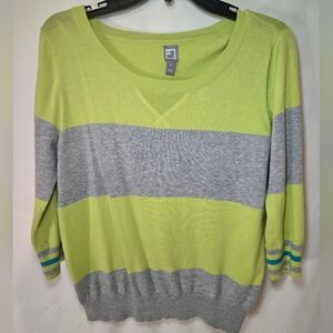JCPenney Sweater Long Sleeve Crew Neck Lime Green/Gray Size Large